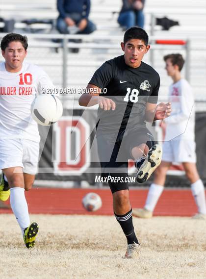 Thumbnail 1 in Queen Creek vs Boulder Creek (DRHS Anthony Solis/Stephen Hopp Cactus Cup) photogallery.