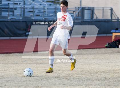 Thumbnail 3 in Queen Creek vs Boulder Creek (DRHS Anthony Solis/Stephen Hopp Cactus Cup) photogallery.