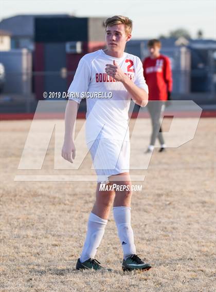 Thumbnail 2 in Queen Creek vs Boulder Creek (DRHS Anthony Solis/Stephen Hopp Cactus Cup) photogallery.