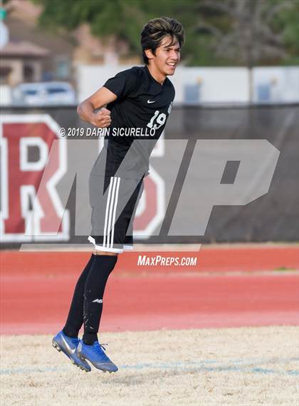 Thumbnail 3 in Queen Creek vs Boulder Creek (DRHS Anthony Solis/Stephen Hopp Cactus Cup) photogallery.