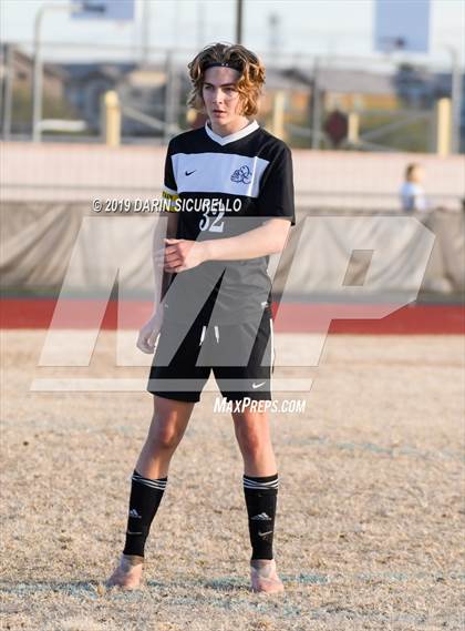 Thumbnail 3 in Queen Creek vs Boulder Creek (DRHS Anthony Solis/Stephen Hopp Cactus Cup) photogallery.