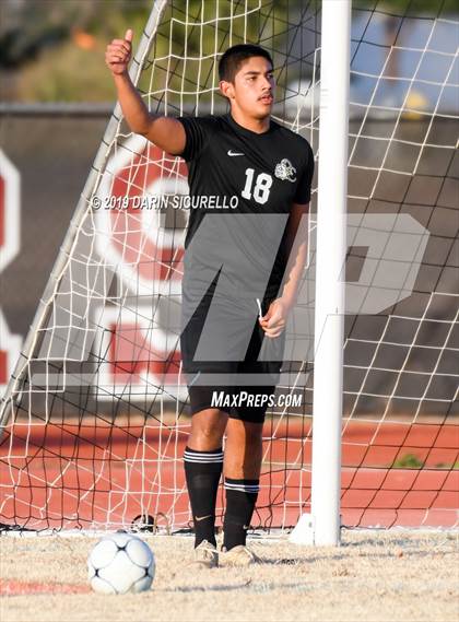Thumbnail 1 in Queen Creek vs Boulder Creek (DRHS Anthony Solis/Stephen Hopp Cactus Cup) photogallery.