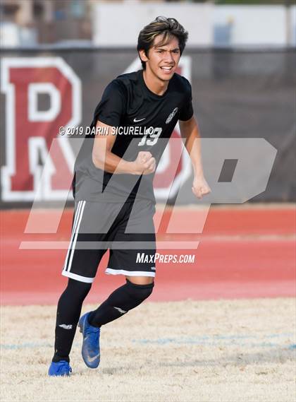 Thumbnail 1 in Queen Creek vs Boulder Creek (DRHS Anthony Solis/Stephen Hopp Cactus Cup) photogallery.