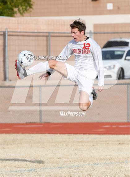 Thumbnail 2 in Queen Creek vs Boulder Creek (DRHS Anthony Solis/Stephen Hopp Cactus Cup) photogallery.