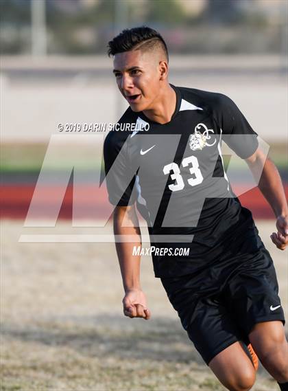 Thumbnail 1 in Queen Creek vs Boulder Creek (DRHS Anthony Solis/Stephen Hopp Cactus Cup) photogallery.