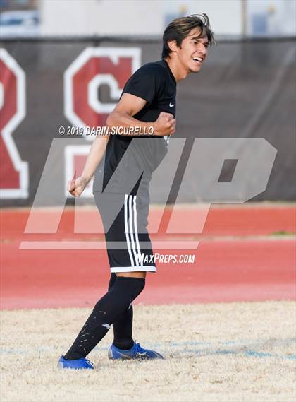 Thumbnail 2 in Queen Creek vs Boulder Creek (DRHS Anthony Solis/Stephen Hopp Cactus Cup) photogallery.
