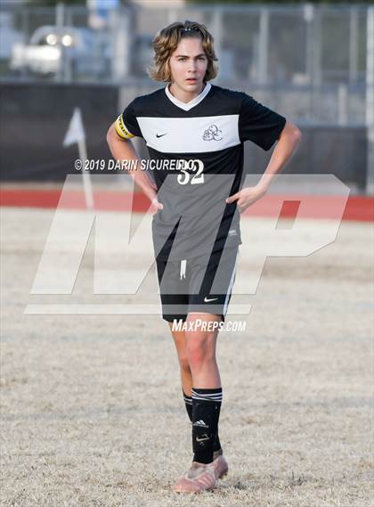 Thumbnail 1 in Queen Creek vs Boulder Creek (DRHS Anthony Solis/Stephen Hopp Cactus Cup) photogallery.
