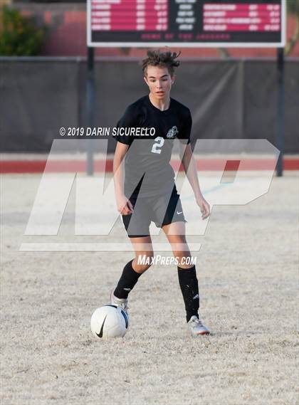 Thumbnail 3 in Queen Creek vs Boulder Creek (DRHS Anthony Solis/Stephen Hopp Cactus Cup) photogallery.