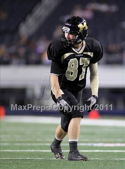 Thumbnail 1 in Mansfield vs. Guyer (5A Division 2 Region 1 Area) photogallery.