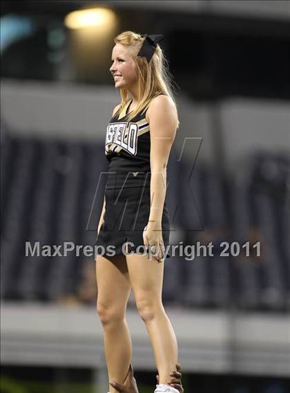 Thumbnail 2 in Mansfield vs. Guyer (5A Division 2 Region 1 Area) photogallery.