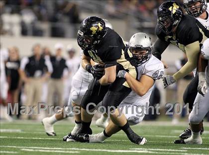 Thumbnail 2 in Mansfield vs. Guyer (5A Division 2 Region 1 Area) photogallery.