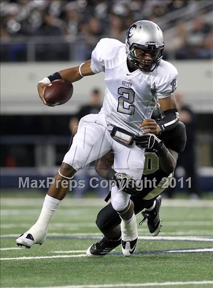 Thumbnail 3 in Mansfield vs. Guyer (5A Division 2 Region 1 Area) photogallery.