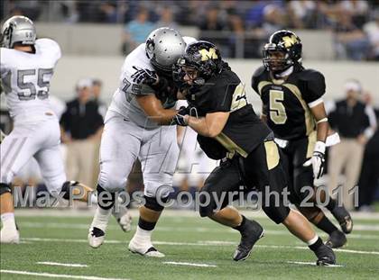 Thumbnail 3 in Mansfield vs. Guyer (5A Division 2 Region 1 Area) photogallery.