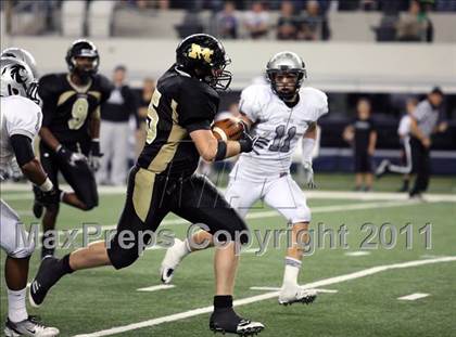 Thumbnail 3 in Mansfield vs. Guyer (5A Division 2 Region 1 Area) photogallery.