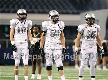 Thumbnail 3 in Mansfield vs. Guyer (5A Division 2 Region 1 Area) photogallery.
