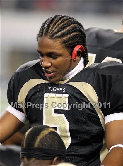 Thumbnail 2 in Mansfield vs. Guyer (5A Division 2 Region 1 Area) photogallery.