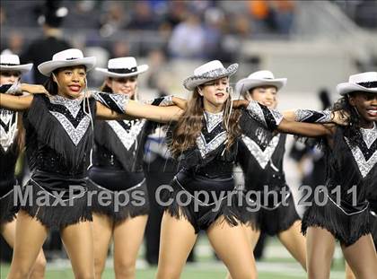 Thumbnail 3 in Mansfield vs. Guyer (5A Division 2 Region 1 Area) photogallery.