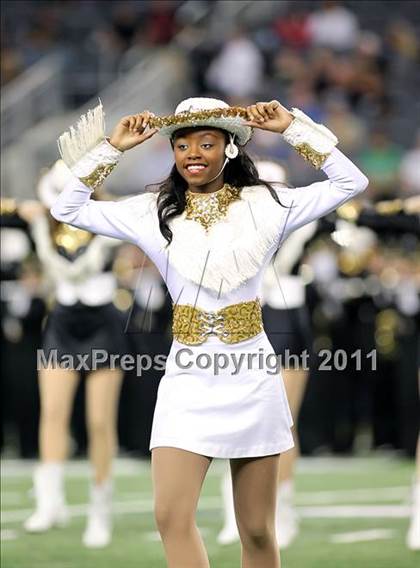 Thumbnail 3 in Mansfield vs. Guyer (5A Division 2 Region 1 Area) photogallery.