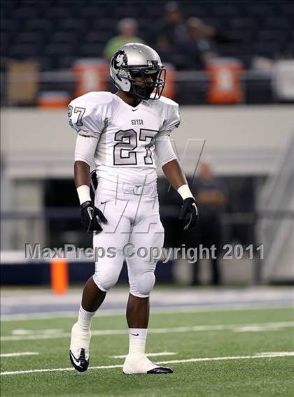 Thumbnail 3 in Mansfield vs. Guyer (5A Division 2 Region 1 Area) photogallery.