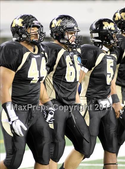 Thumbnail 2 in Mansfield vs. Guyer (5A Division 2 Region 1 Area) photogallery.