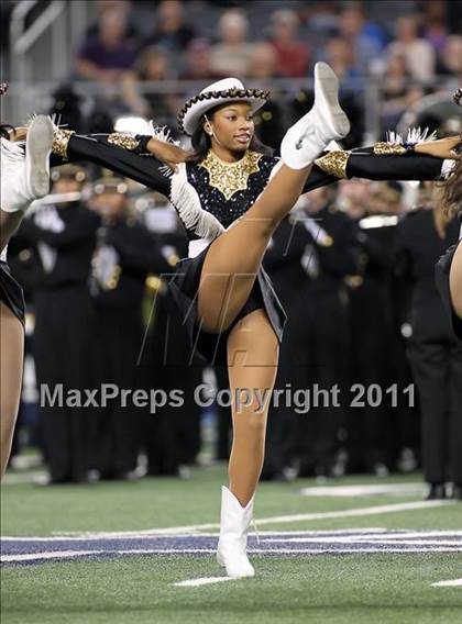 Thumbnail 1 in Mansfield vs. Guyer (5A Division 2 Region 1 Area) photogallery.