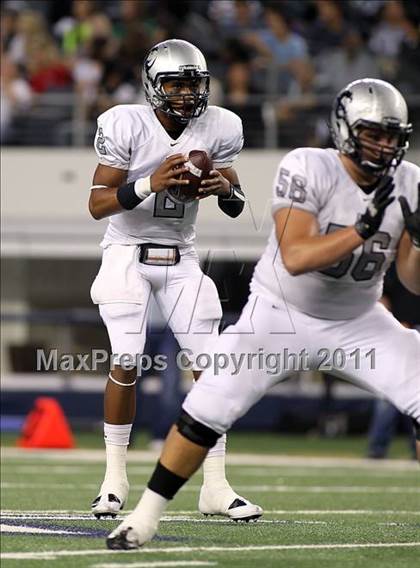 Thumbnail 2 in Mansfield vs. Guyer (5A Division 2 Region 1 Area) photogallery.
