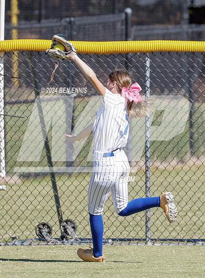 Thumbnail 1 in Trinity Christian vs. Brentwood (GIAA 2A State Championships) photogallery.