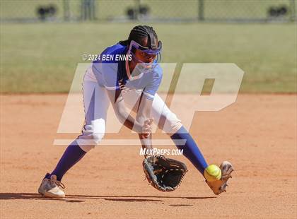 Thumbnail 3 in Trinity Christian vs. Brentwood (GIAA 2A State Championships) photogallery.