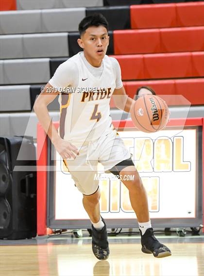 Thumbnail 2 in Carl Hayden Community vs Mountain Pointe (PUHSD Coyote Classic Tournament) photogallery.
