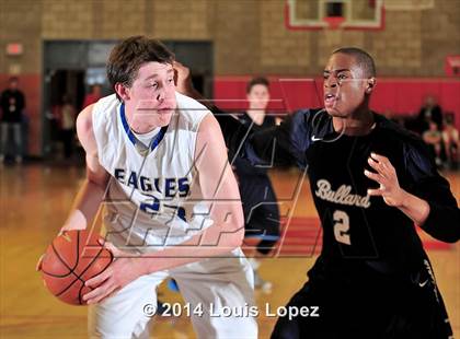 Thumbnail 2 in Santa Margarita vs. Bullard (Nike Extravaganza) photogallery.