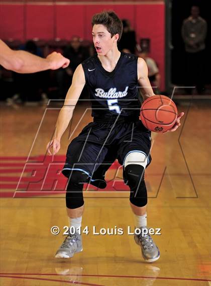 Thumbnail 2 in Santa Margarita vs. Bullard (Nike Extravaganza) photogallery.