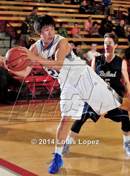 Thumbnail 3 in Santa Margarita vs. Bullard (Nike Extravaganza) photogallery.