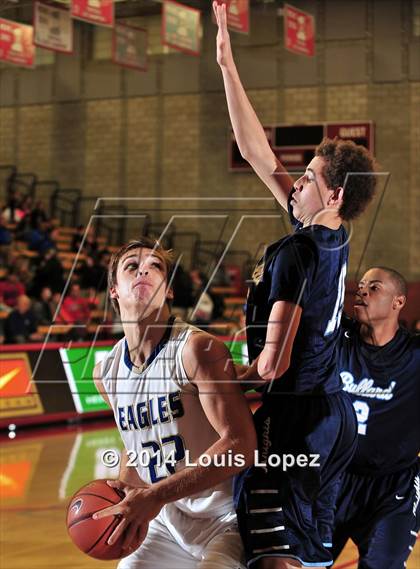 Thumbnail 2 in Santa Margarita vs. Bullard (Nike Extravaganza) photogallery.