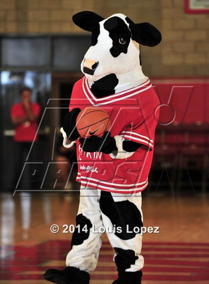 Thumbnail 2 in Santa Margarita vs. Bullard (Nike Extravaganza) photogallery.