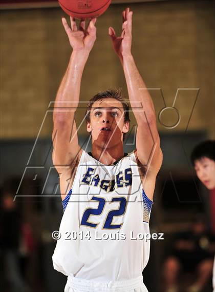 Thumbnail 3 in Santa Margarita vs. Bullard (Nike Extravaganza) photogallery.