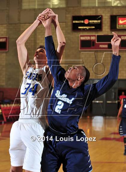 Thumbnail 1 in Santa Margarita vs. Bullard (Nike Extravaganza) photogallery.