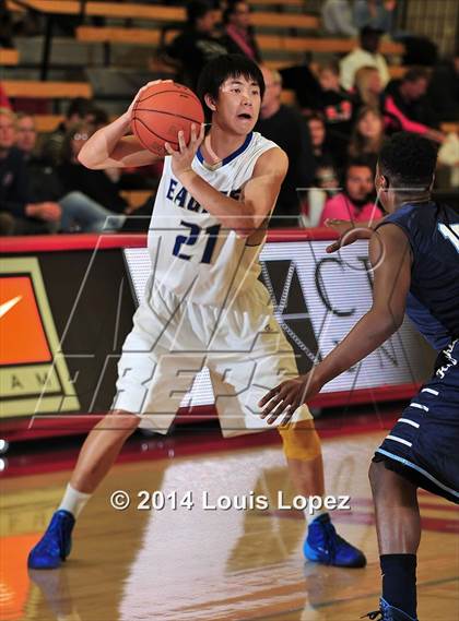 Thumbnail 1 in Santa Margarita vs. Bullard (Nike Extravaganza) photogallery.