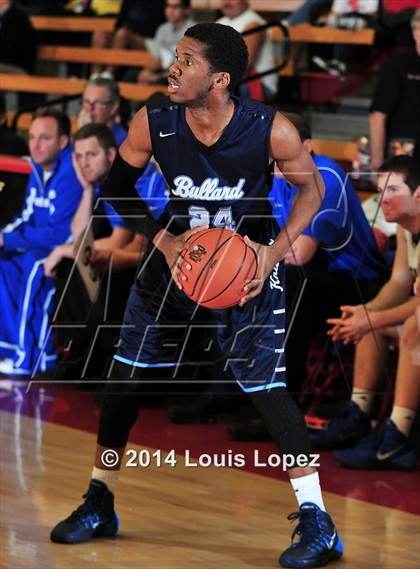 Thumbnail 1 in Santa Margarita vs. Bullard (Nike Extravaganza) photogallery.