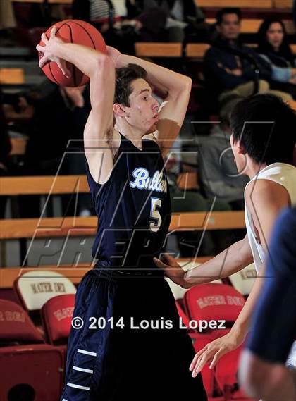 Thumbnail 1 in Santa Margarita vs. Bullard (Nike Extravaganza) photogallery.