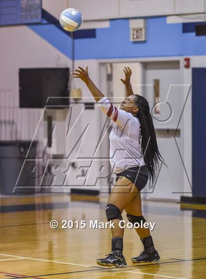 Thumbnail 3 in Cameron Yoe @ China Spring photogallery.