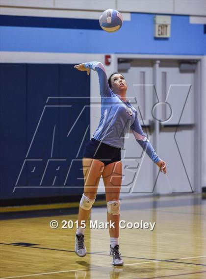 Thumbnail 2 in Cameron Yoe @ China Spring photogallery.