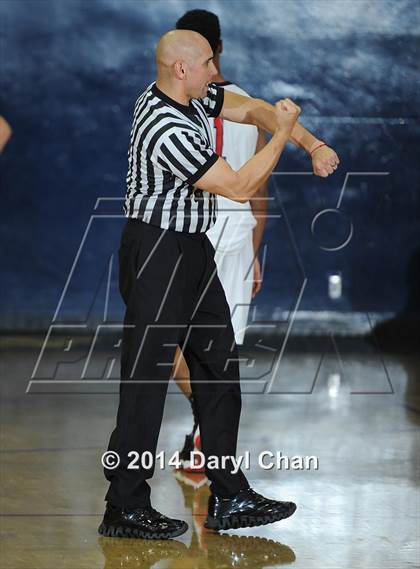 Thumbnail 3 in Lakeside @ La Salle  (#D1Bound Southern California Christmas Classic) photogallery.