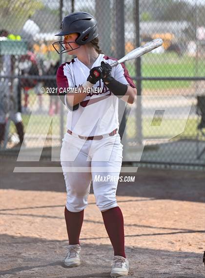 Thumbnail 2 in Cypress Woods vs Brazoswood (NFCA Texas Leadoff Classic) photogallery.