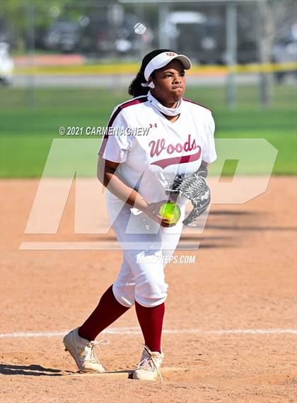 Thumbnail 1 in Cypress Woods vs Brazoswood (NFCA Texas Leadoff Classic) photogallery.