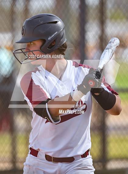 Thumbnail 2 in Cypress Woods vs Brazoswood (NFCA Texas Leadoff Classic) photogallery.
