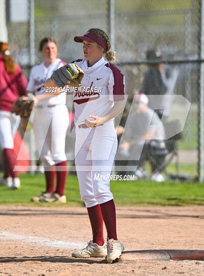 Thumbnail 1 in Cypress Woods vs Brazoswood (NFCA Texas Leadoff Classic) photogallery.