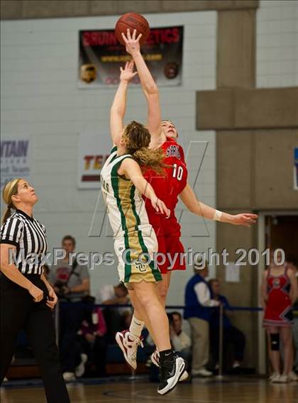 Thumbnail 1 in Springville vs Snow Canyon (Utah 4A Semifinal) photogallery.