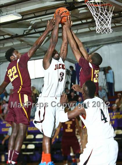 Thumbnail 1 in Mt. Vernon vs. Leesburg (Montverde Academy Invitational Tournament) photogallery.