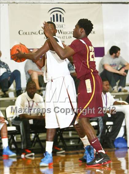 Thumbnail 3 in Mt. Vernon vs. Leesburg (Montverde Academy Invitational Tournament) photogallery.