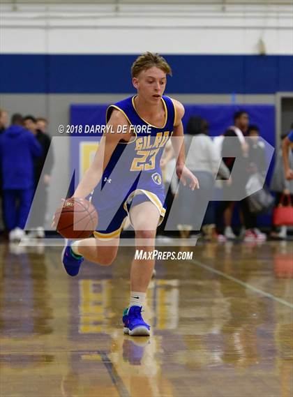 Thumbnail 1 in Gilroy vs. Del Mar photogallery.